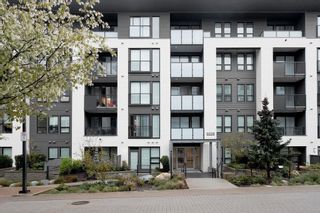 Photo 1: 404 9228 SLOPES Mews in Burnaby: Simon Fraser Univer. Condo for sale (Burnaby North)  : MLS®# R2775210