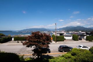 Photo 2: 217 2366 WALL Street in Vancouver: Hastings Condo for sale in "Landmark Mariner" (Vancouver East)  : MLS®# R2604836