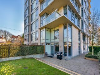Photo 4: 104 1088 W 14TH Avenue in Vancouver: Fairview VW Condo for sale in "Coco on Spruce" (Vancouver West)  : MLS®# R2684315