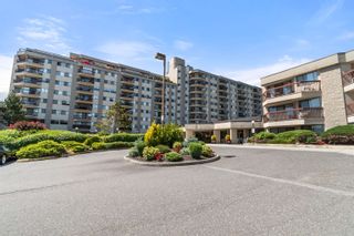 Photo 1: 218 31955 OLD YALE ROAD in Abbotsford: Abbotsford West Condo for sale : MLS®# R2825547
