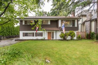 Photo 3: 1621 FOSTER Avenue in Coquitlam: Central Coquitlam House for sale : MLS®# R2739561