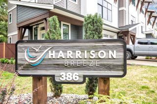 Photo 1: 32 386 PINE Avenue: Harrison Hot Springs Townhouse for sale in "Harrison Breeze" (Harrison Lake)  : MLS®# R2734132