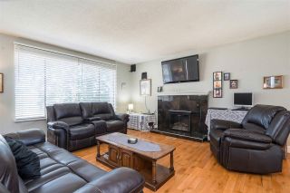 Photo 4: 20794 48 Avenue in Langley: Langley City House for sale : MLS®# R2350433