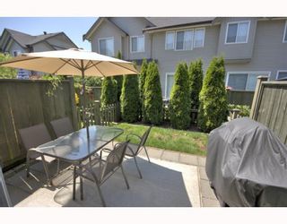 Photo 8: 87 1055 RIVERWOOD Gate in Port_Coquitlam: Riverwood Townhouse for sale in "MOUNTAINVIEW ESTATES" (Port Coquitlam)  : MLS®# V770200
