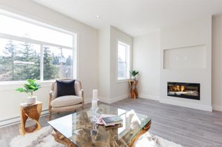 Photo 5: 607 Selwyn Close in Langford: La Thetis Heights Row/Townhouse for sale : MLS®# 834395