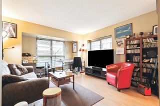 Photo 12: 204 238 ALVIN NAROD Mews in Vancouver: Yaletown Condo for sale in "PACIFIC PLAZA" (Vancouver West)  : MLS®# R2859325