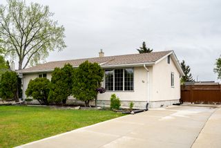 Photo 1: 22 Farnham Road in Winnipeg: Southdale House for sale (2H)  : MLS®# 202112010