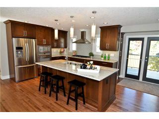 Photo 6: 3515 SARCEE Road SW in Calgary: Rutland Park Residential Detached Single Family for sale : MLS®# C3636684