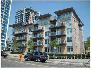 Photo 1: 202 1288 CHESTERFIELD Ave in North Vancouver: Home for sale : MLS®# V954626