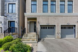 Photo 2: 28 Mcgurran Lane in Richmond Hill: Doncrest House (3-Storey) for sale : MLS®# N8364642