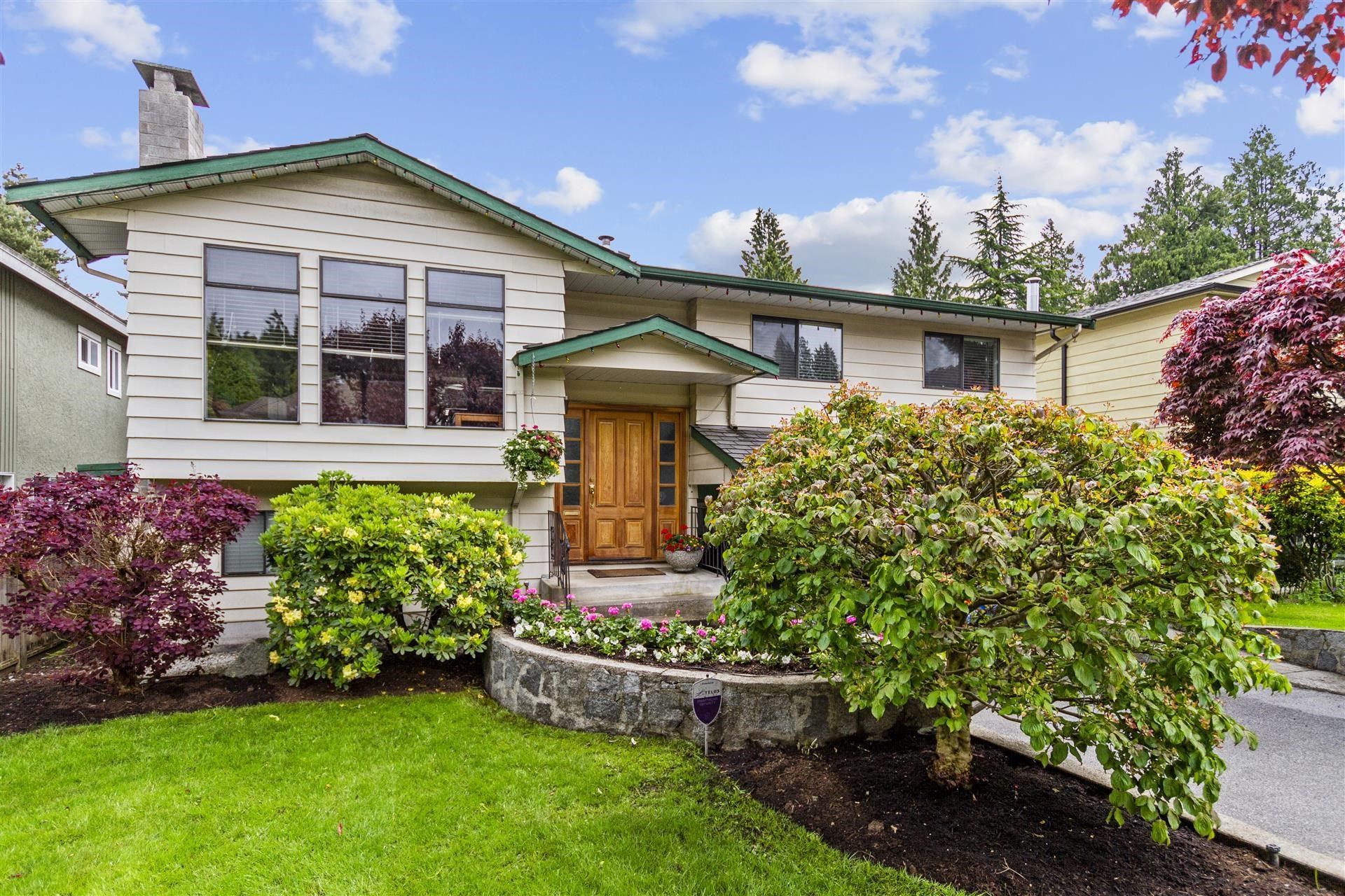 Main Photo: 1679 MAGELLAN STREET in Port Coquitlam: Lower Mary Hill House for sale : MLS®# R2707208