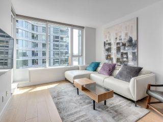 Photo 3: 1605 68 SMITHE Street in Vancouver: Downtown VW Condo for sale in "ONE PACIFIC" (Vancouver West)  : MLS®# R2789965