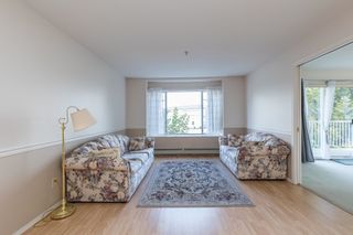 Photo 16: 220 33535 KING Road in Abbotsford: Poplar Condo for sale in "Central Heights Manor" : MLS®# R2816074