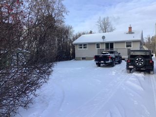 Photo 2: 5115 37 Street: Red Deer Detached for sale : MLS®# A1167896