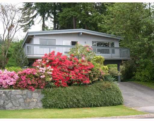 Main Photo: 1956 TOMPKINS Crescent in North_Vancouver: Blueridge NV House for sale (North Vancouver)  : MLS®# V773673