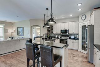 Photo 9: 101 Discovery Place SW in Calgary: Discovery Ridge Detached for sale : MLS®# A2014326