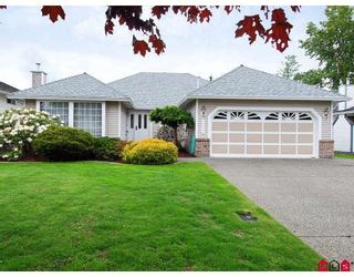 Photo 1: 15474 91A Avenue in Surrey: Fleetwood Tynehead House for sale in "BERKSHIRE PARK" : MLS®# F2910352