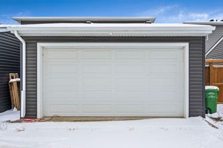 Photo 5: 194 Creekside Drive SW in Calgary: C-168 Semi Detached (Half Duplex) for sale : MLS®# A2105234