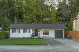 Main Photo: 47613 YALE Road in Chilliwack: Little Mountain House for sale : MLS®# R2572797
