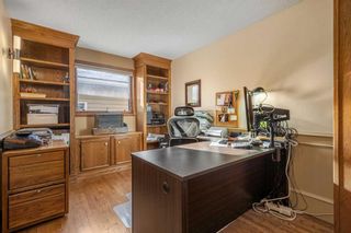 Photo 19: 729 Woodbriar Place SW in Calgary: Woodbine Detached for sale : MLS®# A2104783