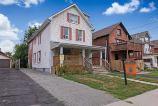 Photo 1: 128 E Elgin Street in Oshawa: O'Neill House (2 1/2 Storey) for sale : MLS®# E5772972