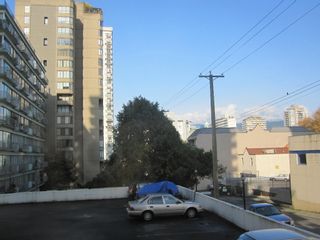 Photo 10: Vancouver condominium