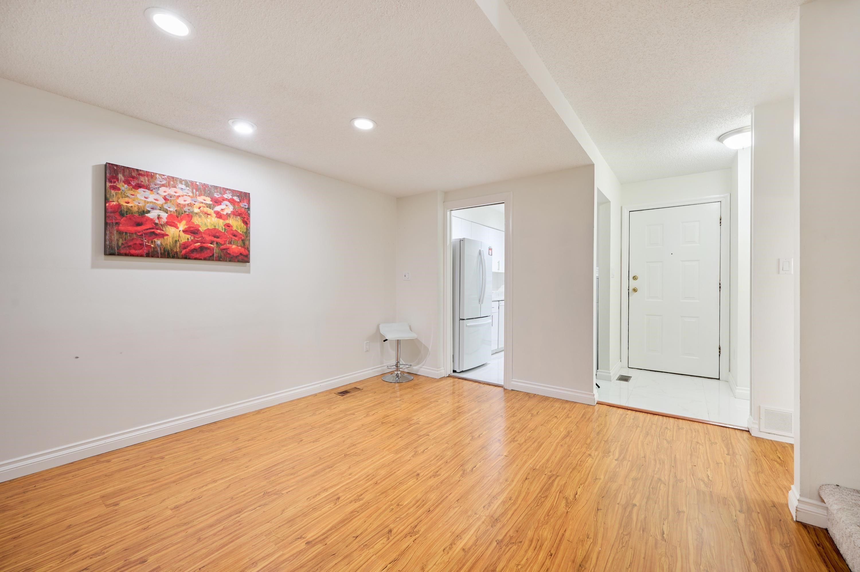 Main Photo: 3 1174 INLET Street in Coquitlam: New Horizons Townhouse for sale : MLS®# R2747342