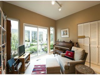 Photo 11: 12641 OCEAN CLIFF Drive in Surrey: Crescent Bch Ocean Pk. House for sale (South Surrey White Rock)  : MLS®# F1411240