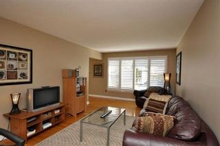 Photo 2: 1318 Playford Road in Mississauga: Clarkson House (Backsplit 4) for sale : MLS®# W2504327
