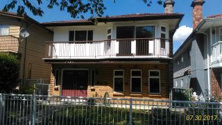 Photo 1: 4425 GEORGIA Street in Burnaby: Willingdon Heights House for sale in "BURNABY HEIGHTS" (Burnaby North)  : MLS®# R2193614