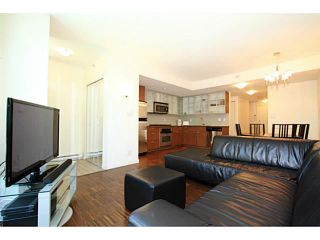 Photo 1: 978 COOPERAGE Way in Vancouver: Yaletown Townhouse for sale in "COOPER'S POINTE" (Vancouver West)  : MLS®# V1027482