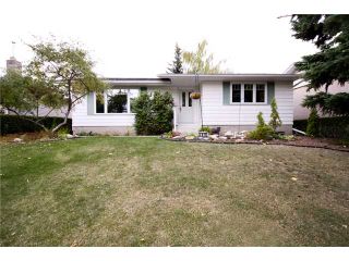 Photo 1: 4815 40 Avenue SW in CALGARY: Glamorgan Residential Detached Single Family for sale (Calgary)  : MLS®# C3494694