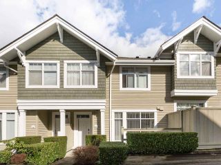 Photo 1: 27 5240 OAKMOUNT Crescent in Burnaby: Oaklands Townhouse for sale in "SANTA CLARA" (Burnaby South)  : MLS®# R2542341