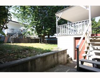 Photo 10: 5355 MCKINNON Street in Vancouver: Collingwood VE House for sale (Vancouver East)  : MLS®# V776153