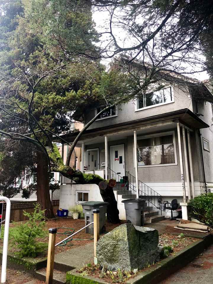 Main Photo: 2425 W 7TH Avenue in Vancouver: Kitsilano House for sale (Vancouver West)  : MLS®# R2329863