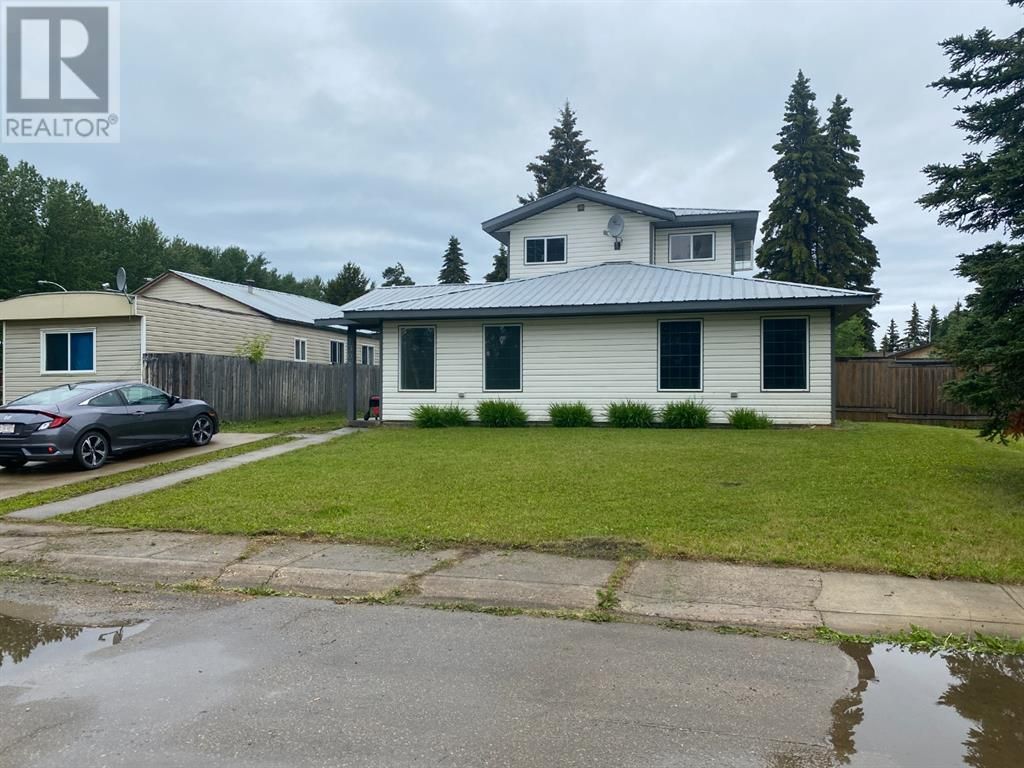 Main Photo: 1308 11 A Street SE in Slave Lake: House for sale : MLS®# A2030942