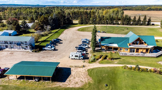 Photo 3: 9 holes Golf course, RV park for sale South Edmonton Alberta: Commercial for sale