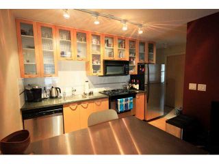 Photo 2: 1208 969 RICHARDS Street in Vancouver: Downtown VW Condo for sale in "MONDRIAN II" (Vancouver West)  : MLS®# V944640
