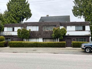 Photo 2: 3170 - 3180 ASH Street in Vancouver: Fairview VW Duplex for sale (Vancouver West)  : MLS®# R2759105