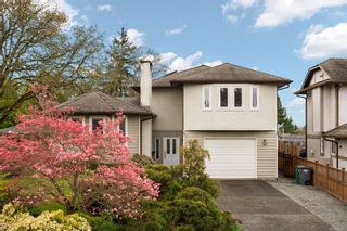 Photo 1: 4266 Panorama Pl in Saanich: SE Lake Hill House for sale (Saanich East)  : MLS®# 902102