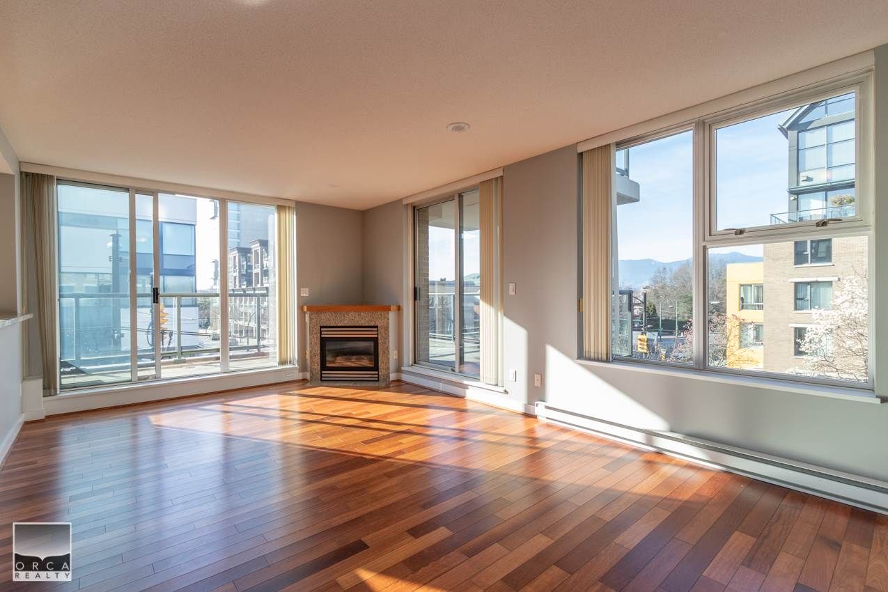 Photo 2: Photos: 308 1450 W 6TH AVENUE in Vancouver: Fairview VW Condo for sale (Vancouver West)  : MLS®# R2447525