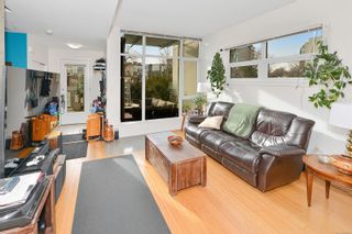 Photo 10: 105 373 Tyee Rd in Victoria: VW Victoria West Row/Townhouse for sale (Victoria West)  : MLS®# 924100