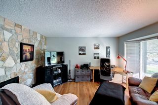 Photo 7: 40 BERWICK Rise NW in Calgary: Beddington Heights Semi Detached for sale : MLS®# A1228960