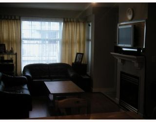 Photo 4: 206 7038 21ST Avenue in Burnaby: Middlegate BS Condo for sale in "THE ASHBURY" (Burnaby South)  : MLS®# V640709