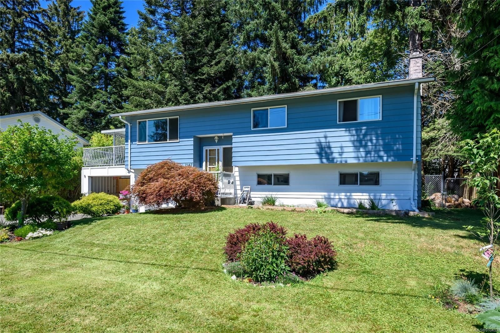 Main Photo: 2142 Gull Ave in Comox: CV Comox (Town of) House for sale (Comox Valley)  : MLS®# 910492