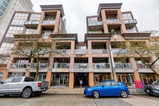 Photo 3: 403 1529 W 6TH Avenue in Vancouver: False Creek Condo for sale (Vancouver West)  : MLS®# R2877454