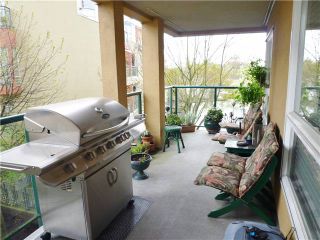 Photo 8: 307 12 LAGUNA Court in New Westminster: Quay Condo for sale in "LAGUNA COURT" : MLS®# V1002570