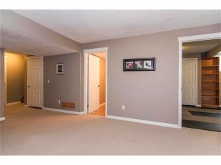 Photo 27: 216 ROYAL ELM Road NW in Calgary: Royal Oak House for sale : MLS®# C4054216