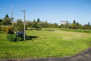 Photo 4: 2609 Morien Highway in Port Morien: 203-Glace Bay Residential for sale (Cape Breton)  : MLS®# 202214870