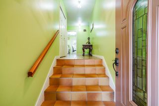 Photo 5: 5754 135 Street in Surrey: Panorama Ridge House for sale : MLS®# R2619570